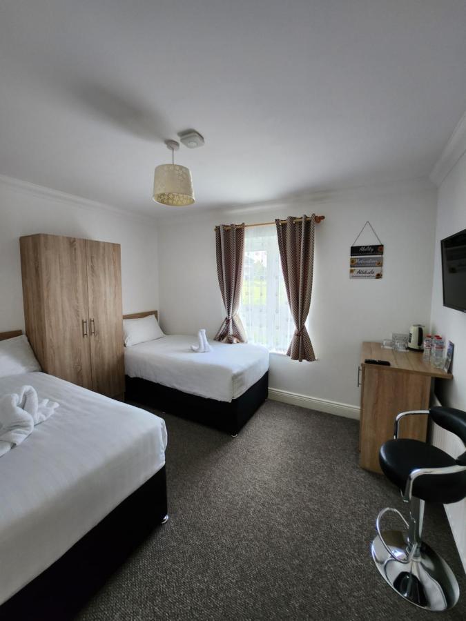 Park View Room With Free Minibar Tea&Coffee 더블린 외부 사진