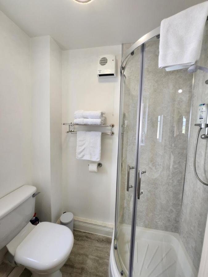 Park View Room With Free Minibar Tea&Coffee 더블린 외부 사진